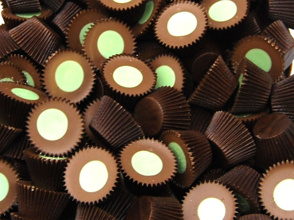 Chocolate cups sweets